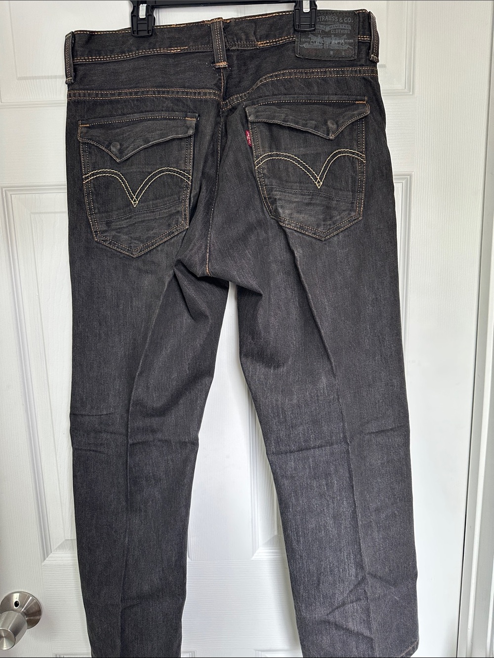Levi's Men's Dark Gray Straight Jeans